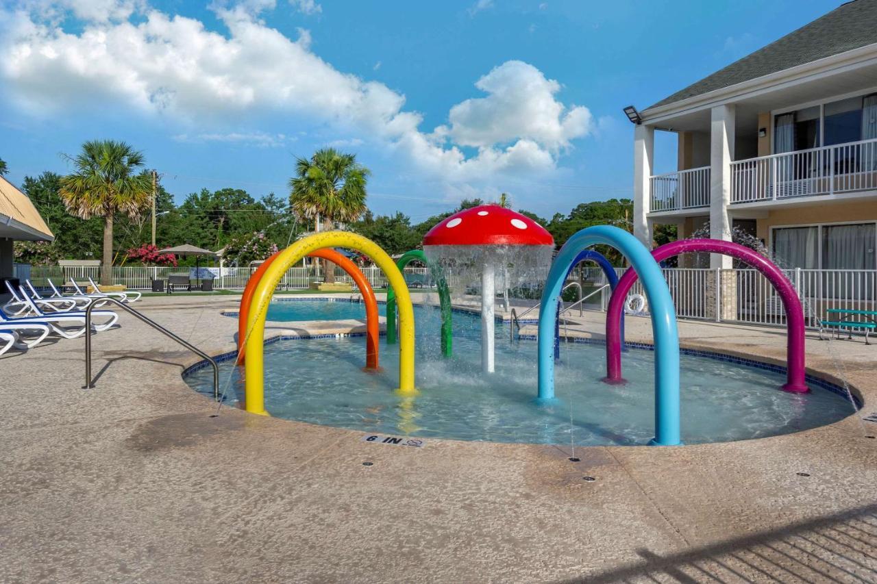 Quality Inn & Suites Pawleys Island Exterior foto